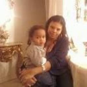 Meet your Posher, Iris